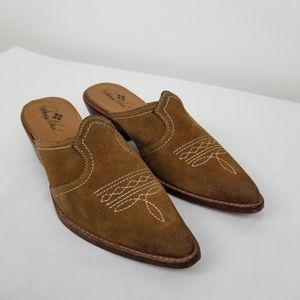 Patricia Nash Leather Brown Mules/Slides